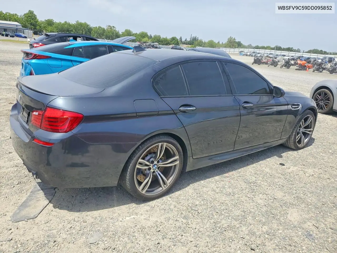 2013 BMW M5 VIN: WBSFV9C59DD095852 Lot: 52093966
