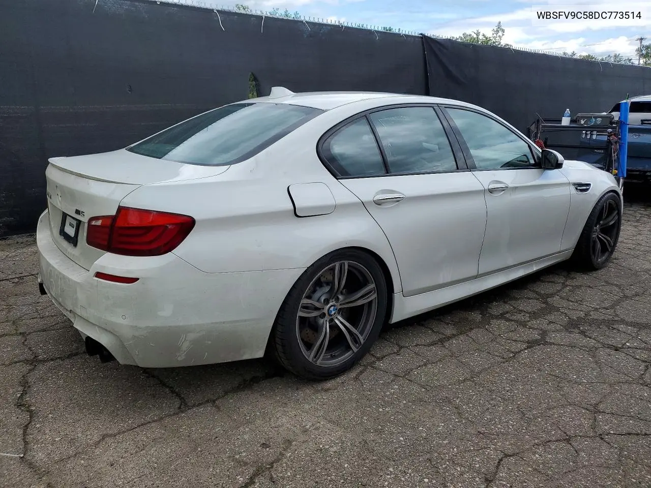 2013 BMW M5 VIN: WBSFV9C58DC773514 Lot: 58091586