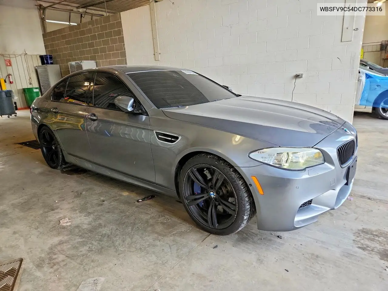 2013 BMW M5 VIN: WBSFV9C54DC773316 Lot: 61087656