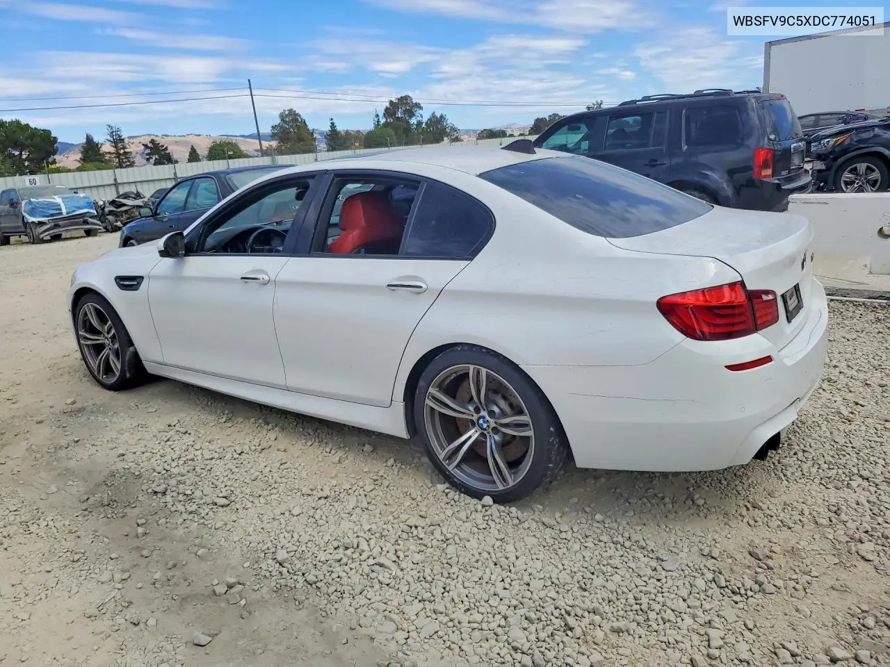 2013 BMW M5 VIN: WBSFV9C5XDC774051 Lot: 61963496