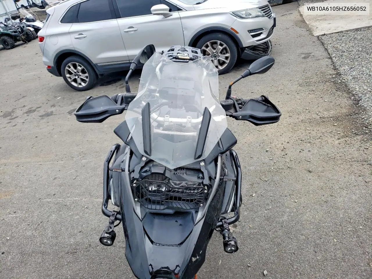 2017 BMW R1200 Gs VIN: WB10A6105HZ656052 Lot: 61213136