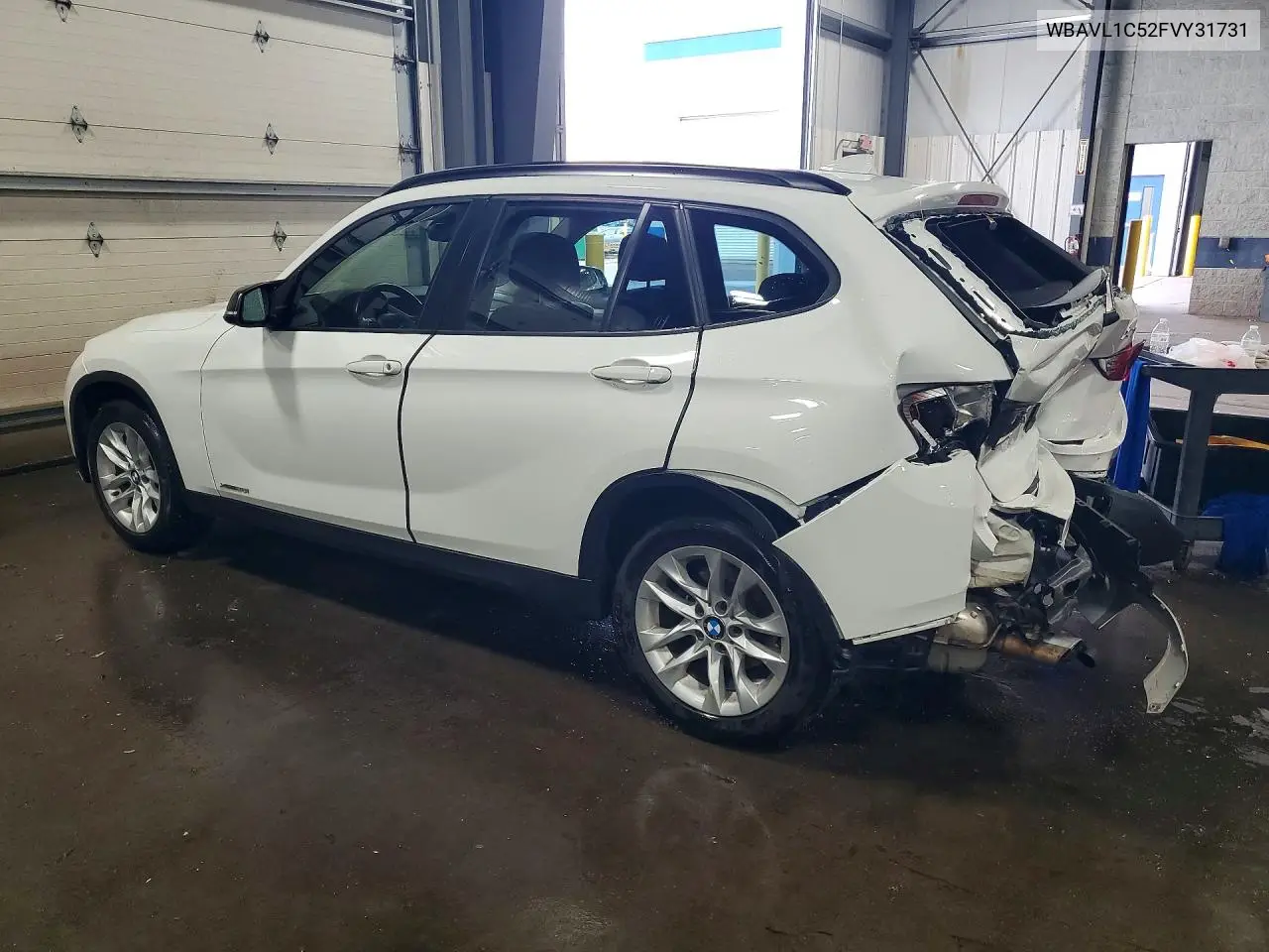 2015 BMW X1 xDrive28I VIN: WBAVL1C52FVY31731 Lot: 57024026