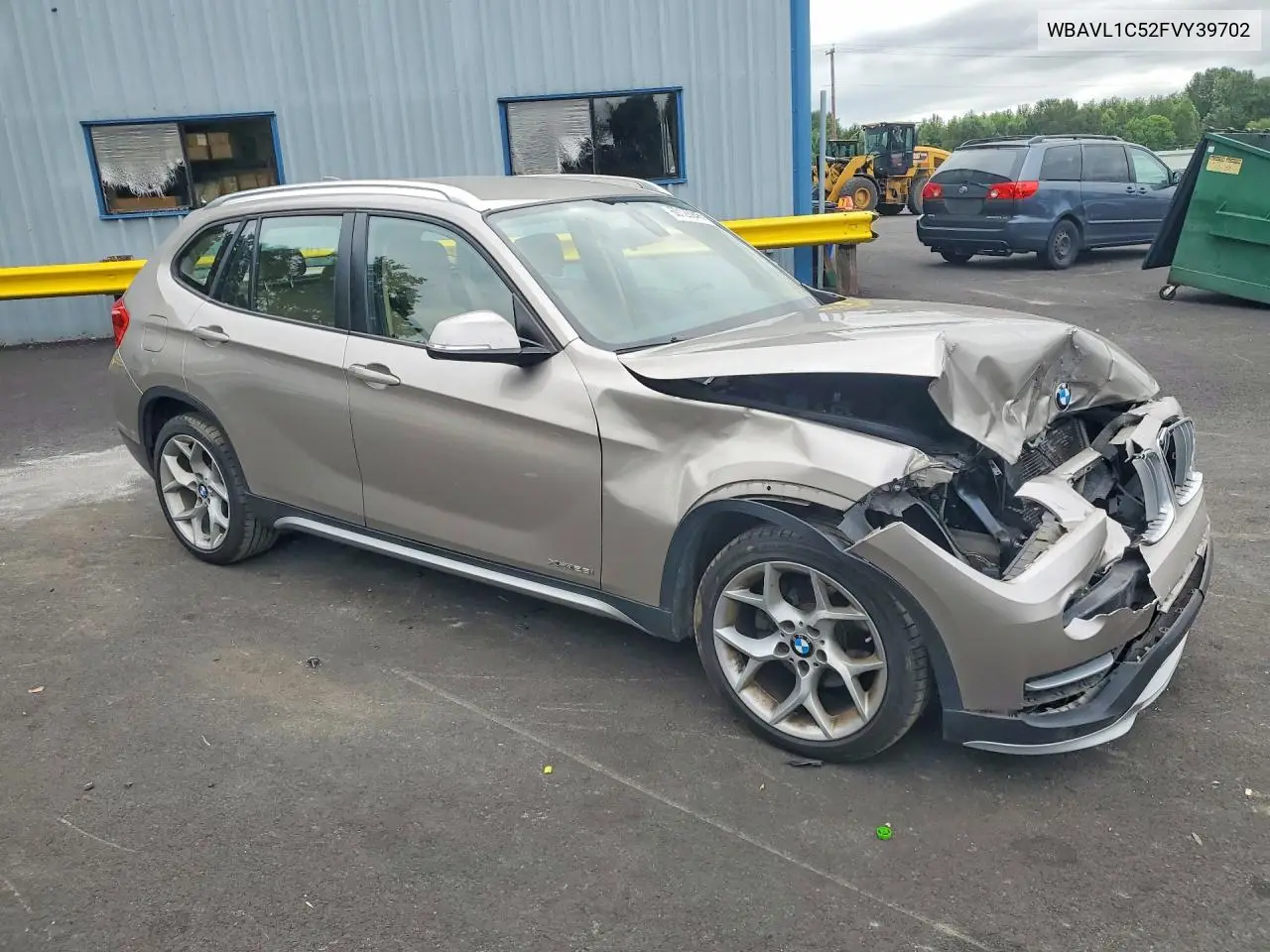 2015 BMW X1 xDrive28I VIN: WBAVL1C52FVY39702 Lot: 60128946