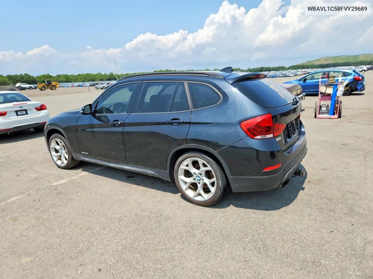 2015 BMW X1 xDrive28I VIN: WBAVL1C58FVY29689 Lot: 61488136