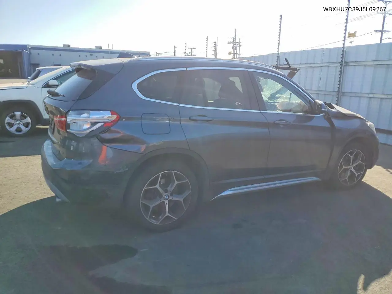 2018 BMW X1 Sdrive28I VIN: WBXHU7C39J5L09267 Lot: 60989096