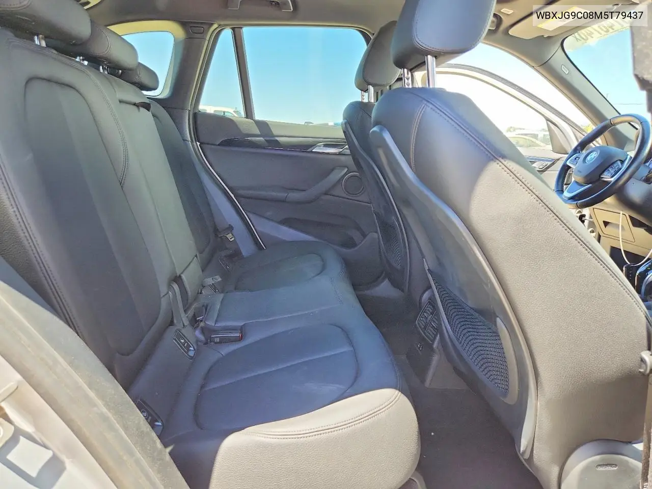 WBXJG9C08M5T79437 2021 BMW X1 xDrive28I
