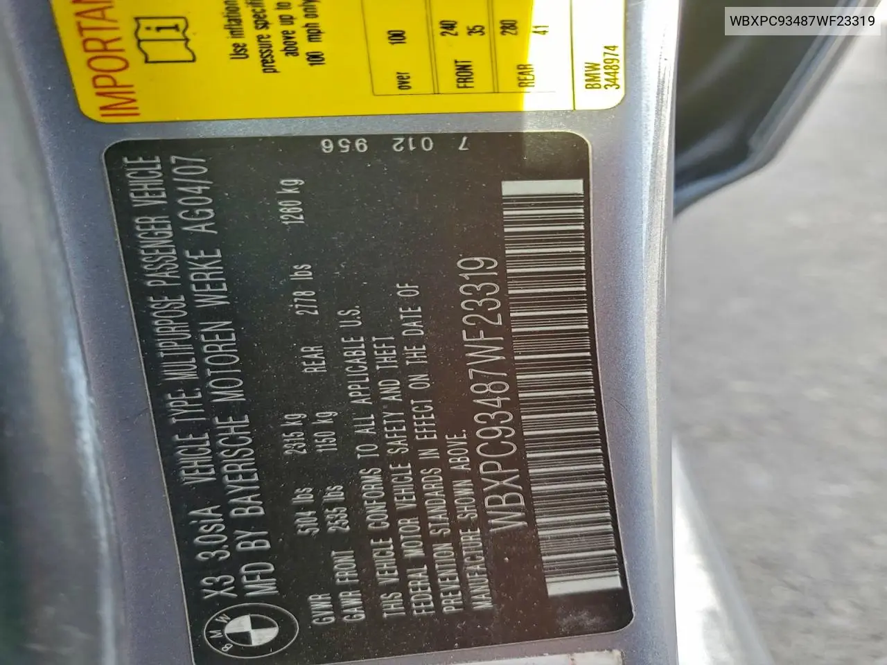 I (E83)