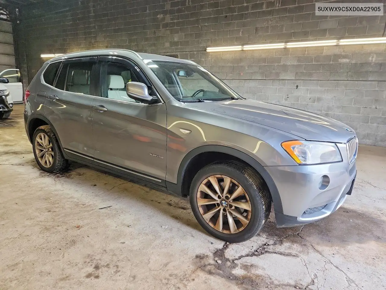 2013 BMW X3 xDrive28I VIN: 5UXWX9C5XD0A22905 Lot: 61106846