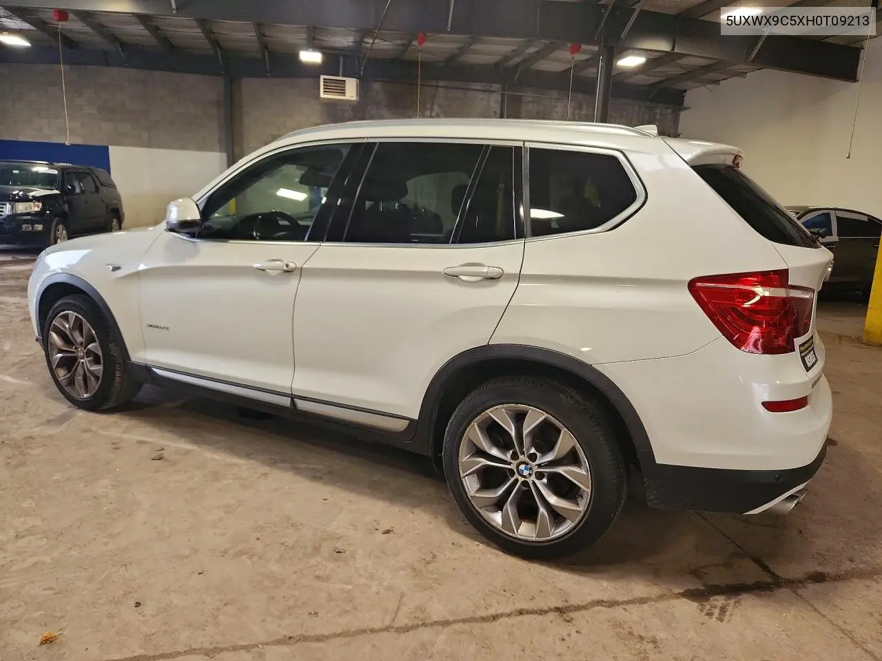2017 BMW X3 xDrive28I VIN: 5UXWX9C5XH0T09213 Lot: 60460006