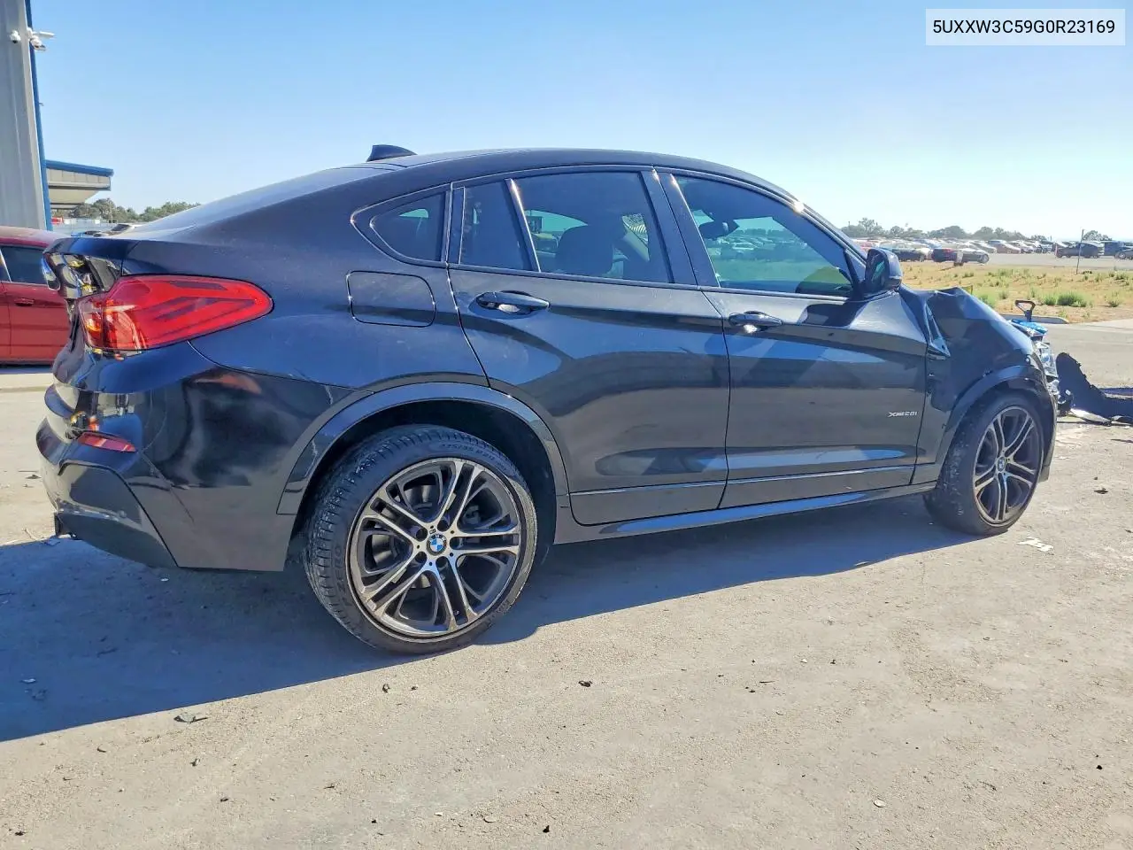 2016 BMW X4 xDrive28I VIN: 5UXXW3C59G0R23169 Lot: 61059526