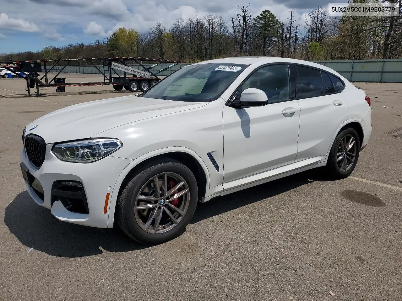 2021 BMW X4 xDrivem40I VIN: 5UX2V5C01M9E03779 Lot: 53435336