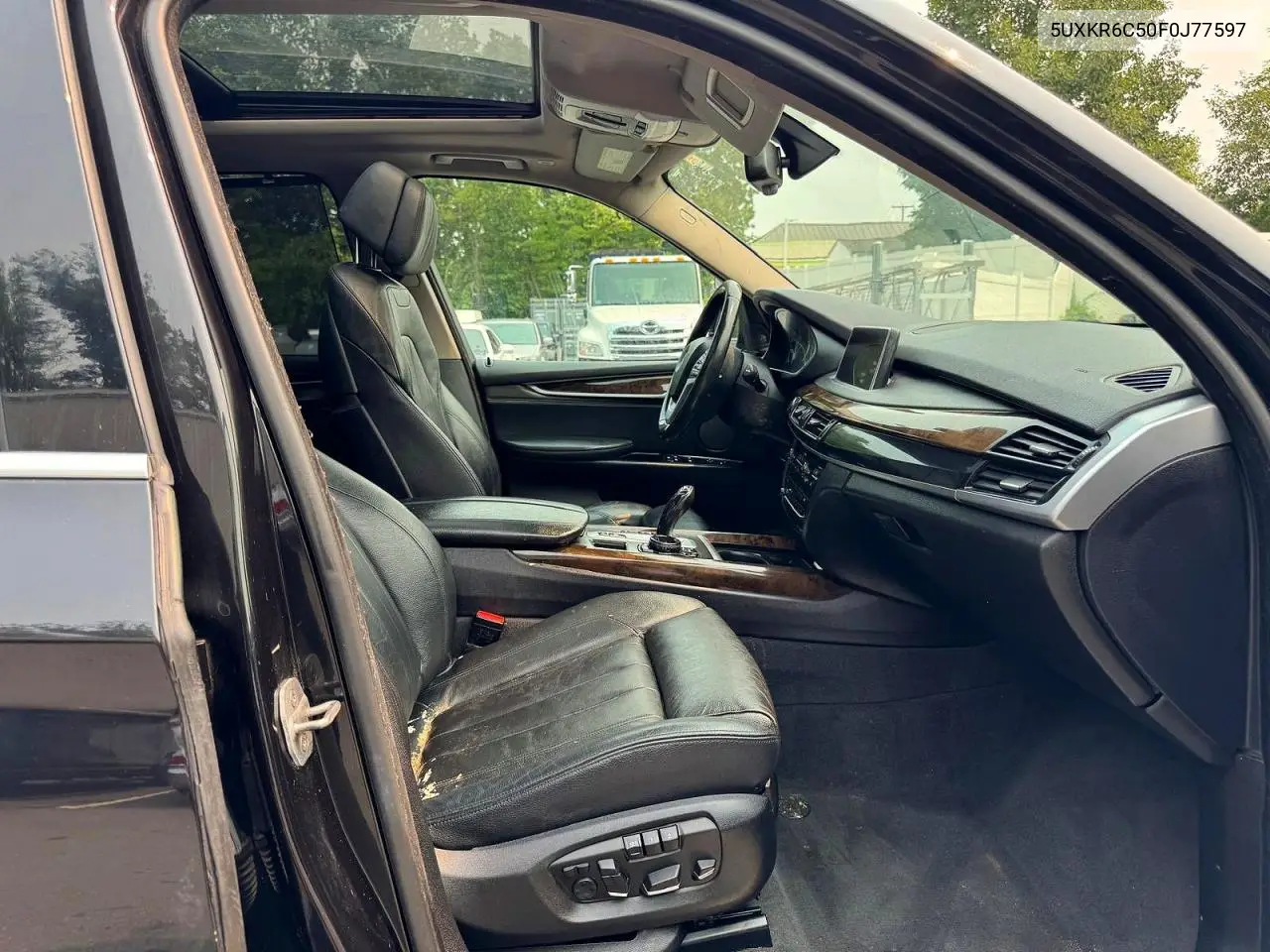 2015 BMW X5 xDrive50I VIN: 5UXKR6C50F0J77597 Lot: 61530526