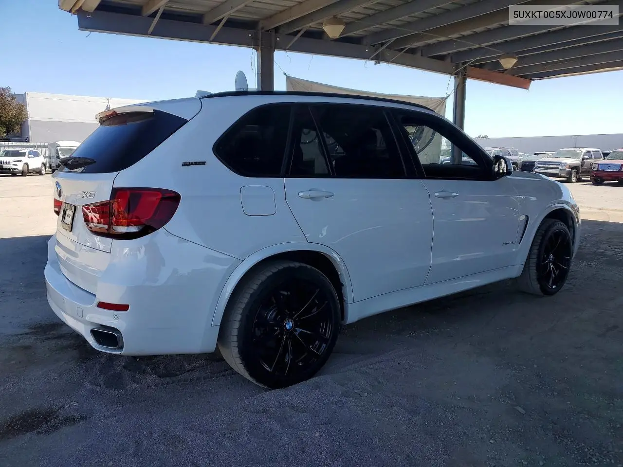 2018 BMW X5 Xdr40E VIN: 5UXKT0C5XJ0W00774 Lot: 61563776