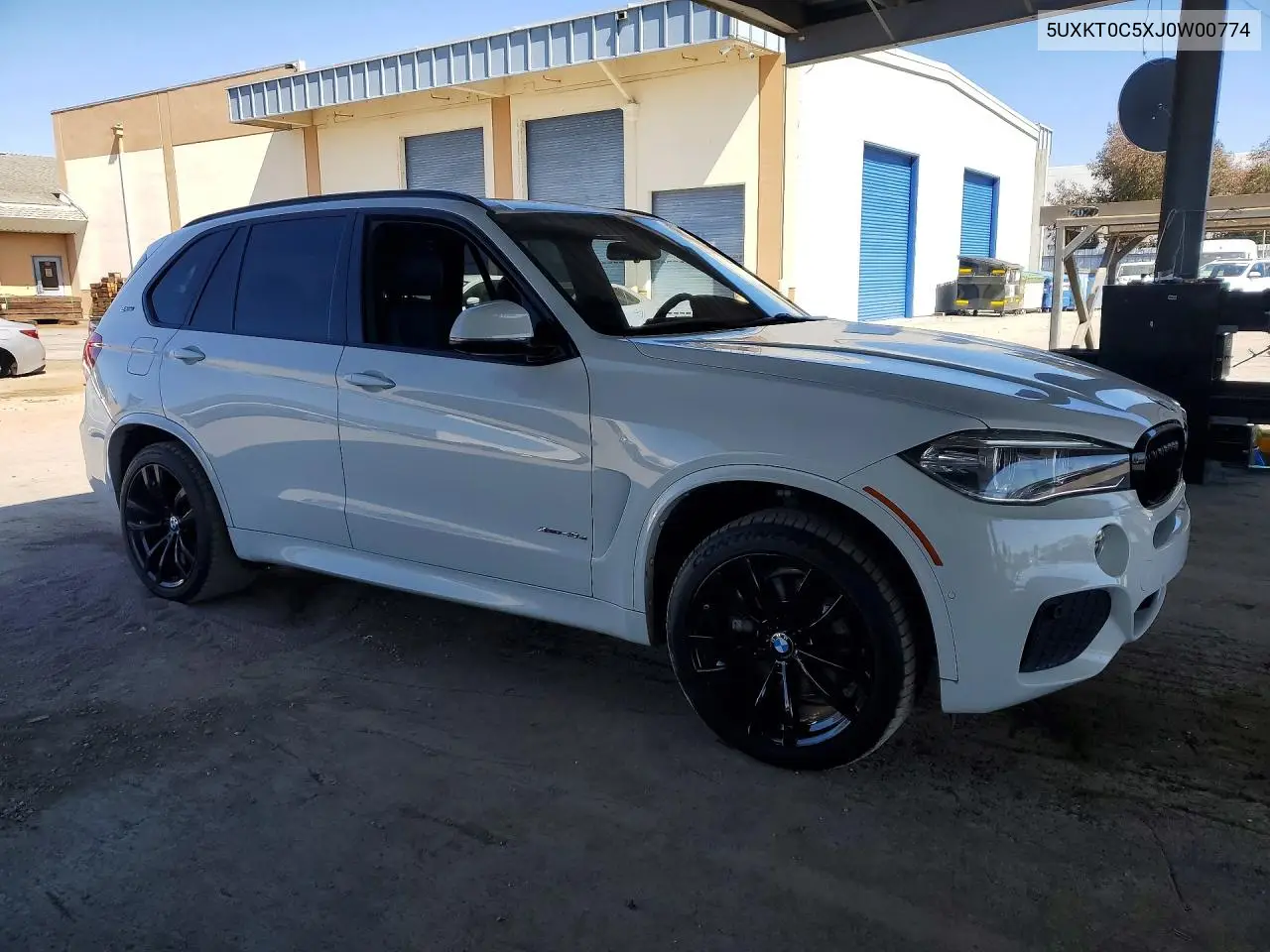 2018 BMW X5 Xdr40E VIN: 5UXKT0C5XJ0W00774 Lot: 61563776
