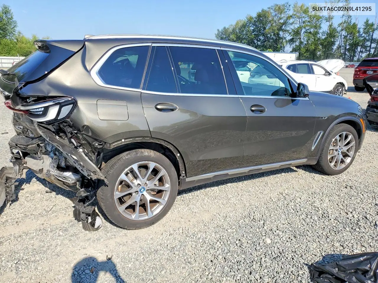 2022 BMW X5 xDrive45E VIN: 5UXTA6C02N9L41295 Lot: 61816906