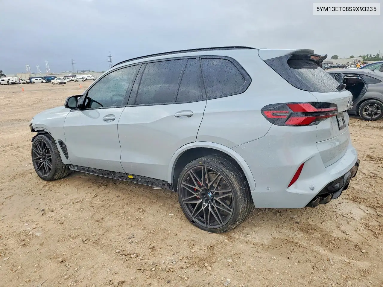 2025 BMW X5 M Competition VIN: 5YM13ET08S9X93235 Lot: 48008356
