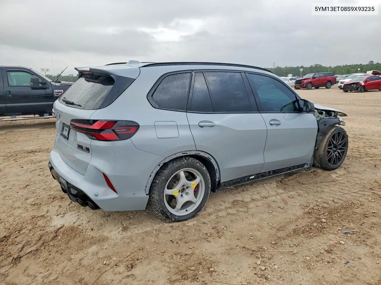 2025 BMW X5 M Competition VIN: 5YM13ET08S9X93235 Lot: 48008356