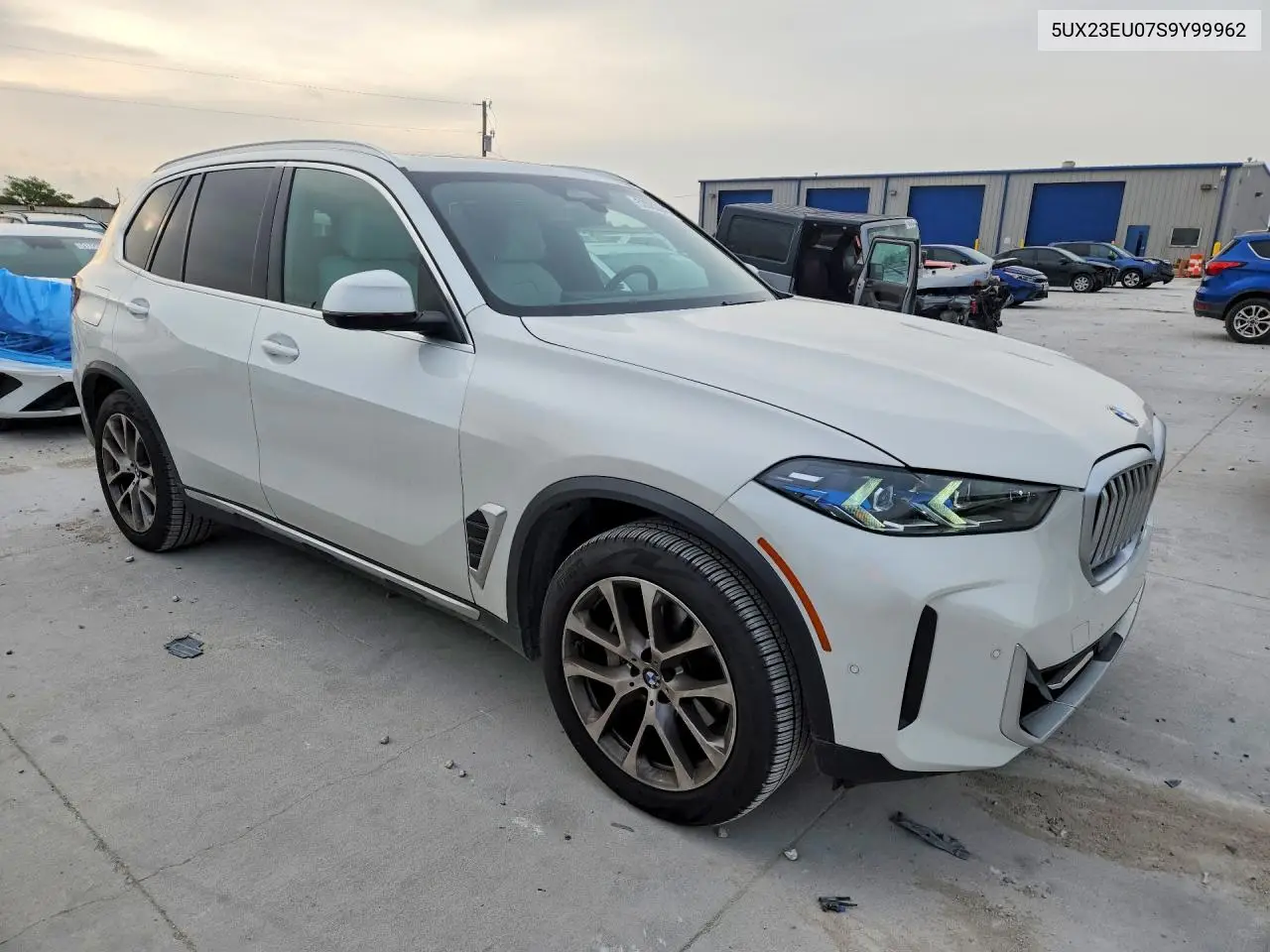 5UX23EU07S9Y99962 2025 BMW X5 xDrive40I