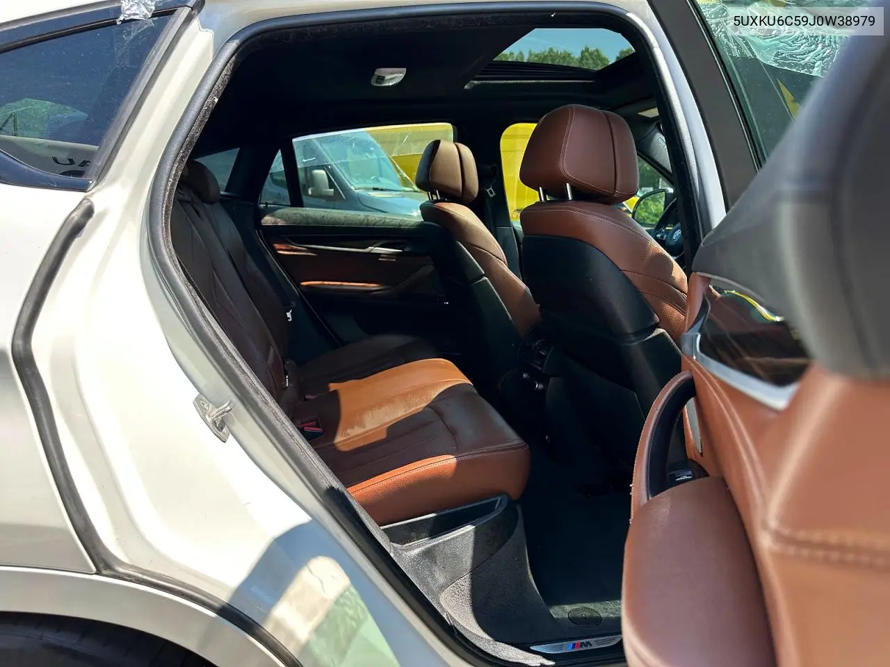 2018 BMW X6 xDrive50I VIN: 5UXKU6C59J0W38979 Lot: 57189936