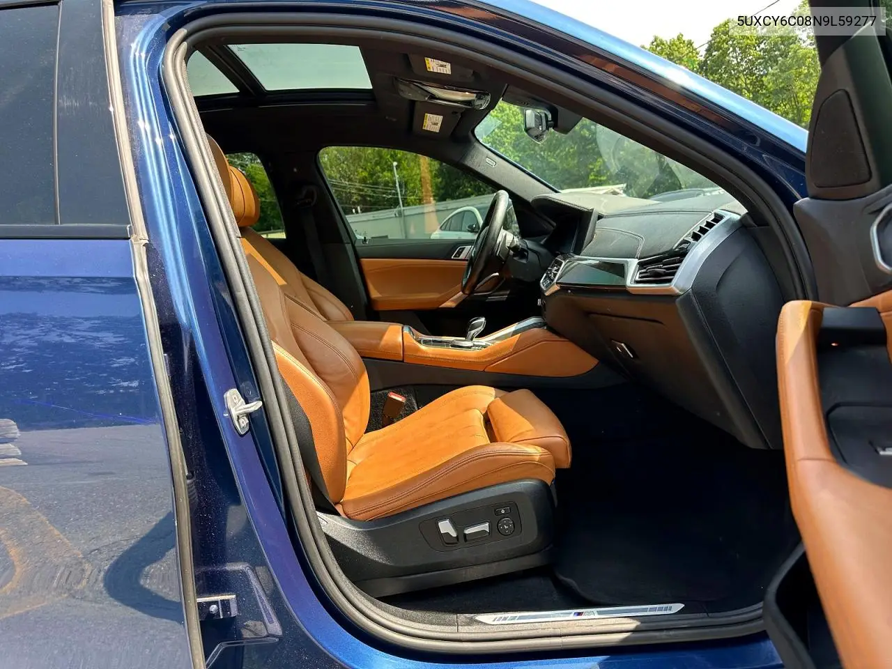 2022 BMW X6 xDrive40I VIN: 5UXCY6C08N9L59277 Lot: 59860946