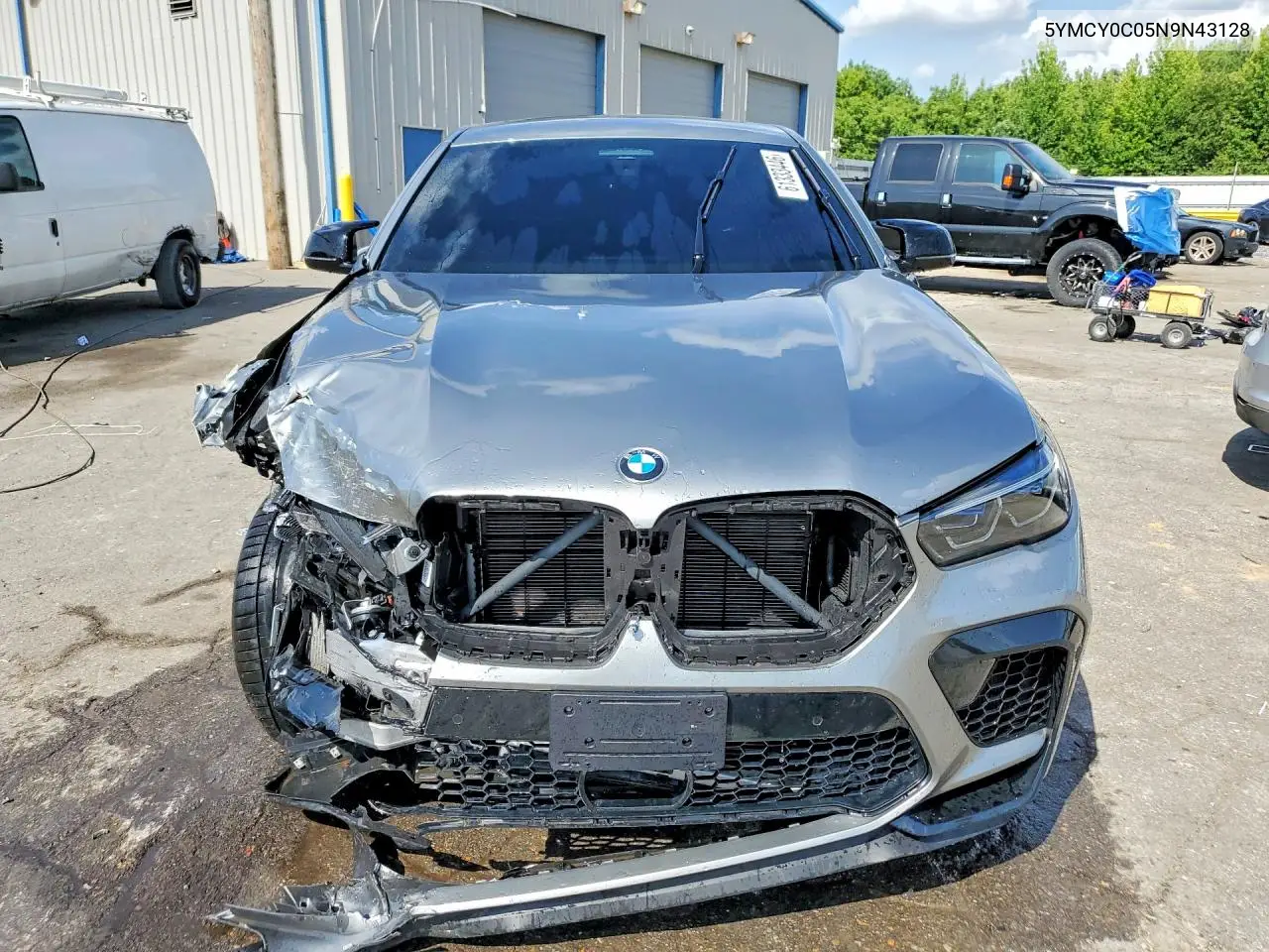 2022 BMW X6 M VIN: 5YMCY0C05N9N43128 Lot: 61333446