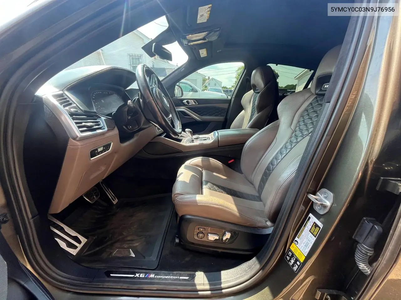 2022 BMW X6 M VIN: 5YMCY0C03N9J76956 Lot: 62443606