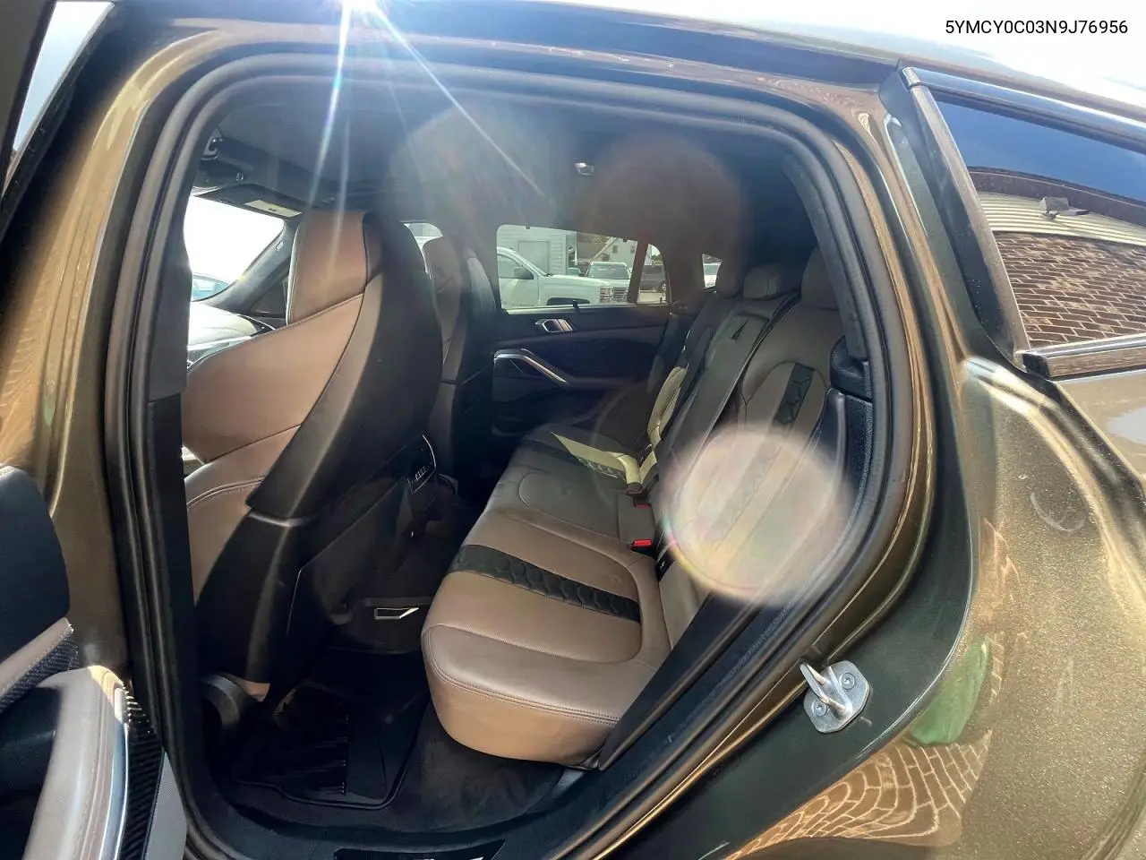 2022 BMW X6 M VIN: 5YMCY0C03N9J76956 Lot: 62443606