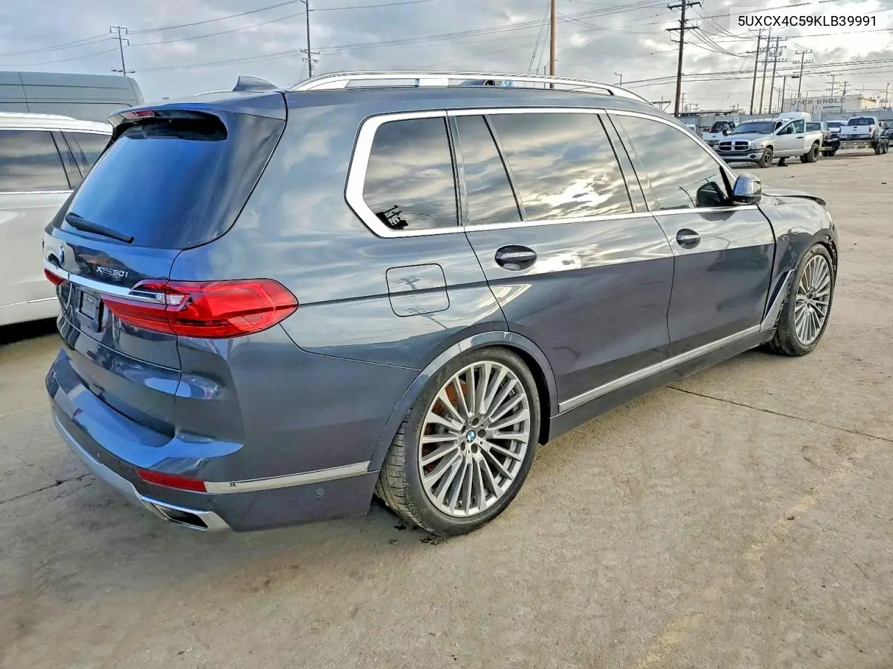 2019 BMW X7 xDrive50I VIN: 5UXCX4C59KLB39991 Lot: 48679576