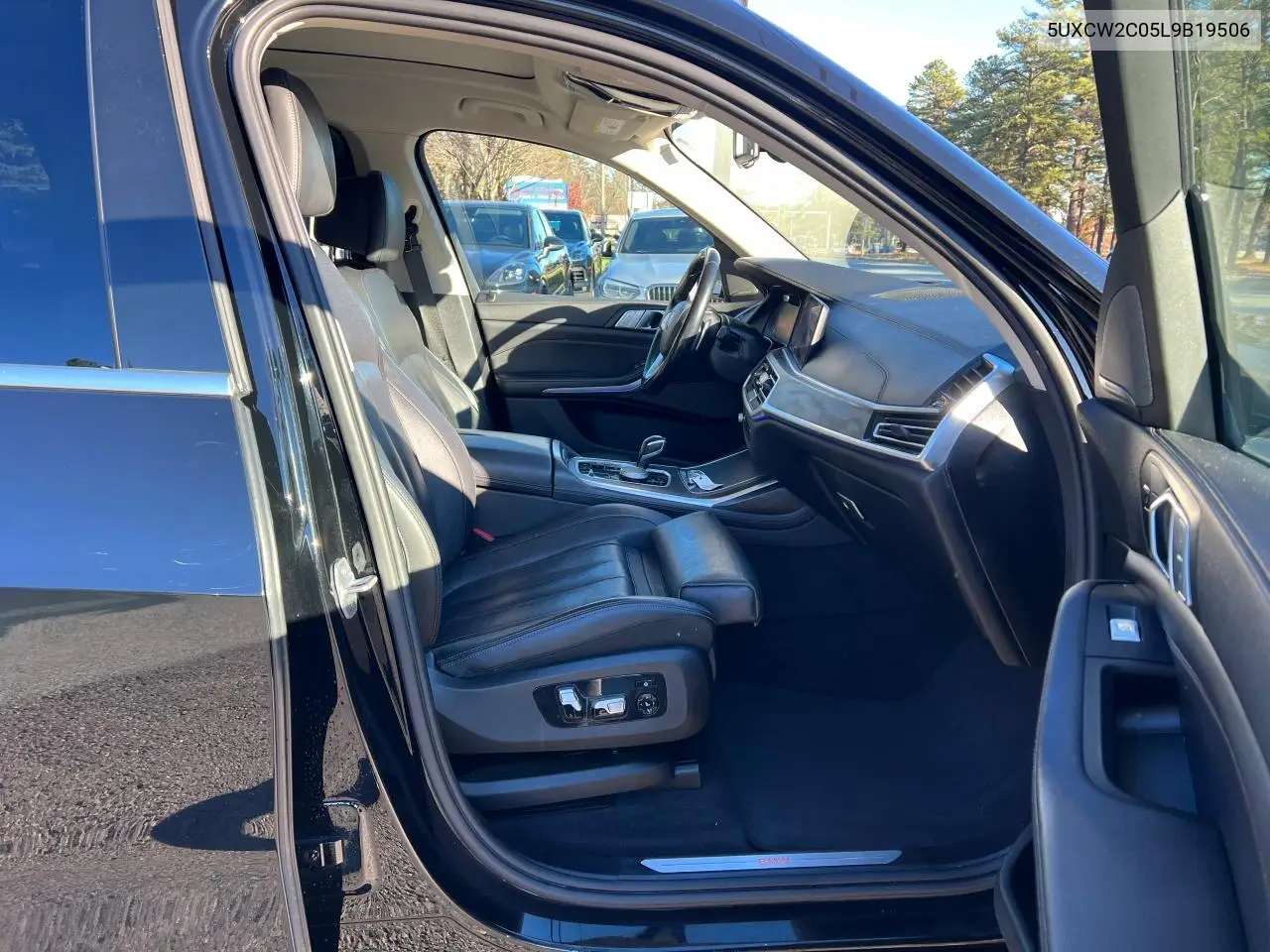 5UXCW2C05L9B19506 2020 BMW X7 xDrive40I