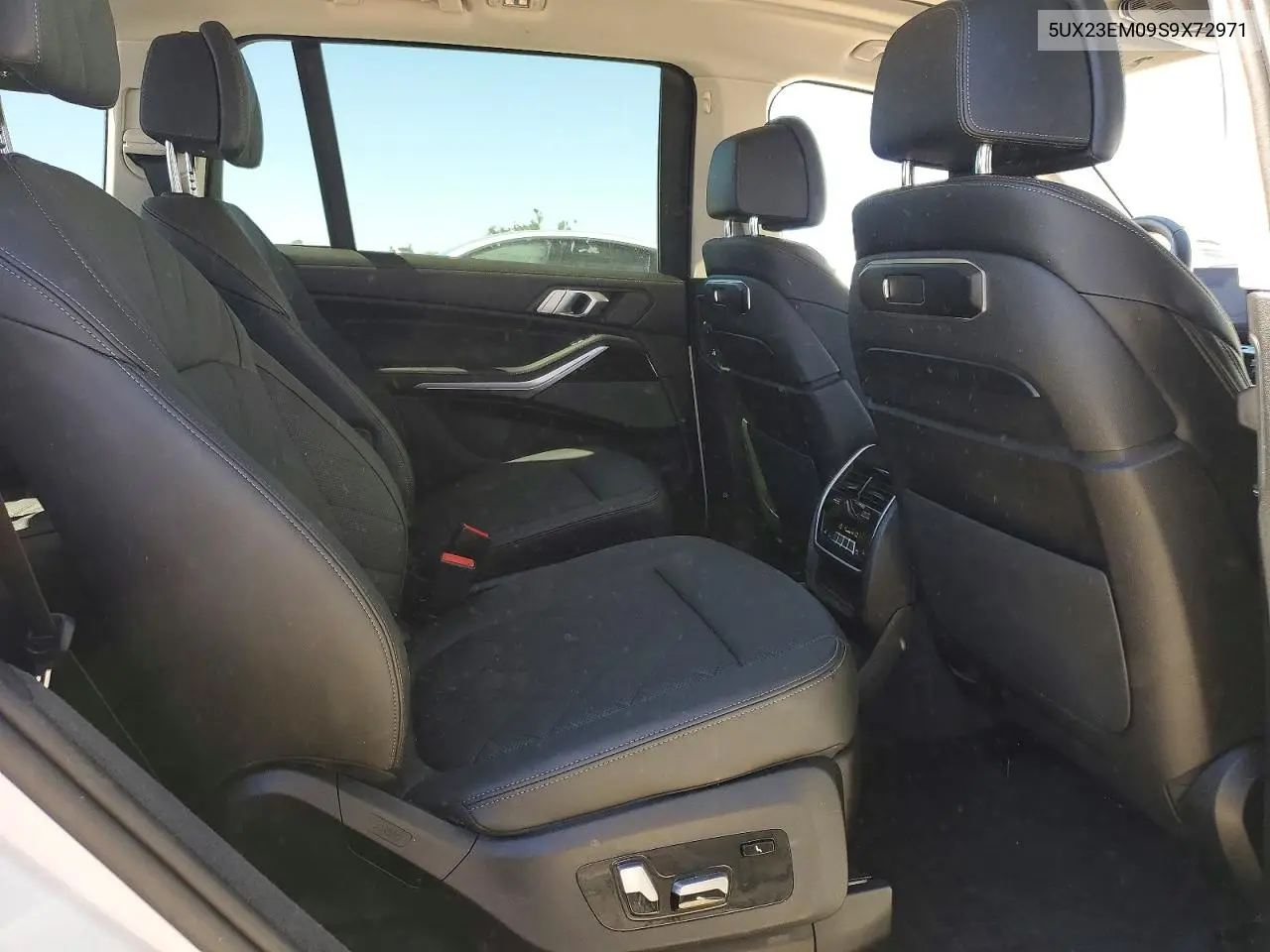2025 BMW X7 xDrive40I VIN: 5UX23EM09S9X72971 Lot: 56497506