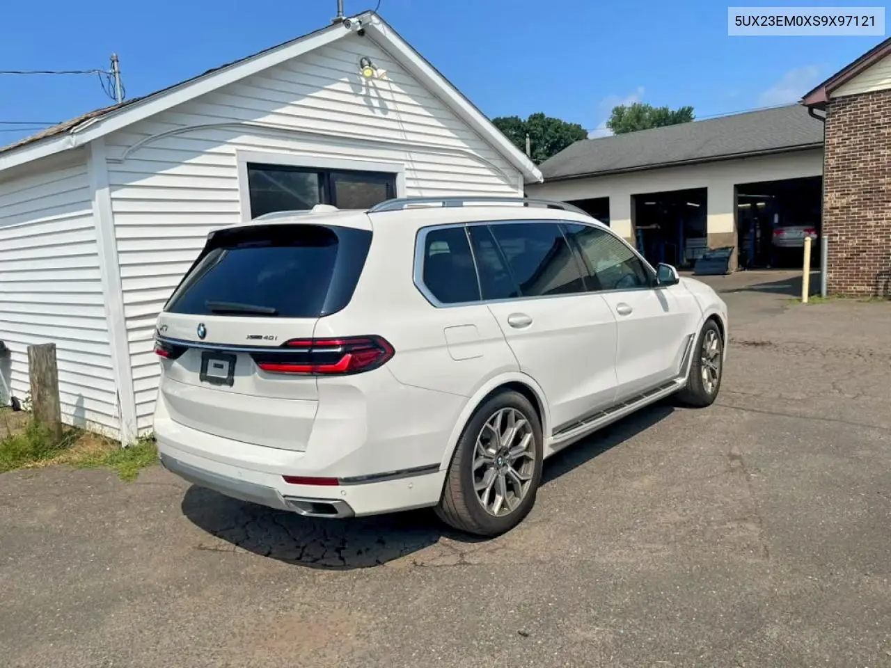 2025 BMW X7 xDrive40I VIN: 5UX23EM0XS9X97121 Lot: 62449536