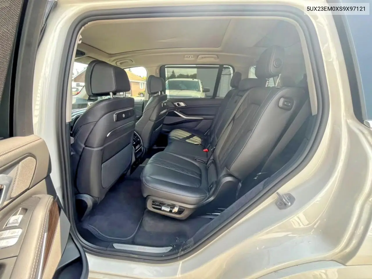 2025 BMW X7 xDrive40I VIN: 5UX23EM0XS9X97121 Lot: 62449536