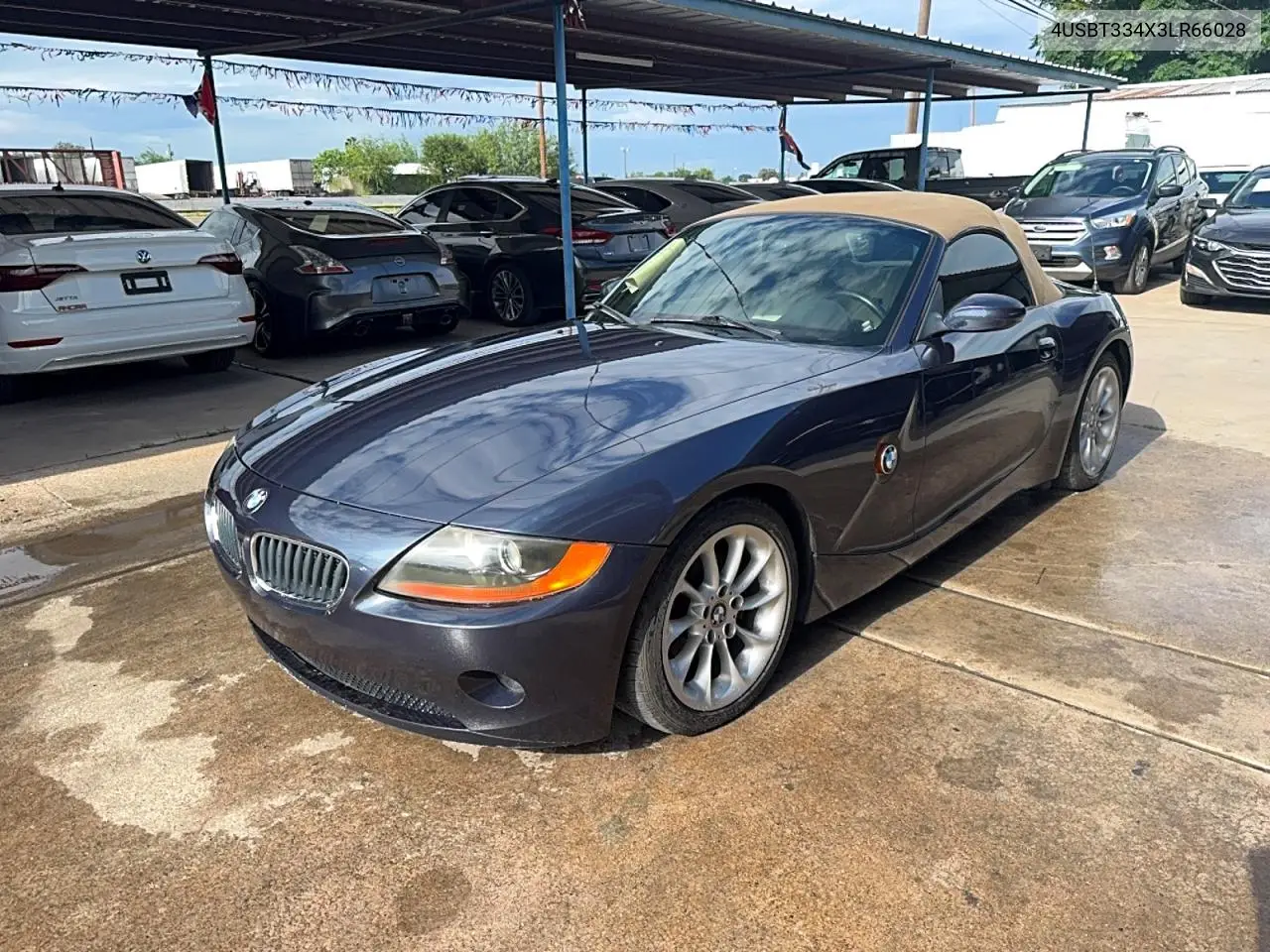 2003 BMW Z4 2.5 VIN: 4USBT334X3LR66028 Lot: 56701666
