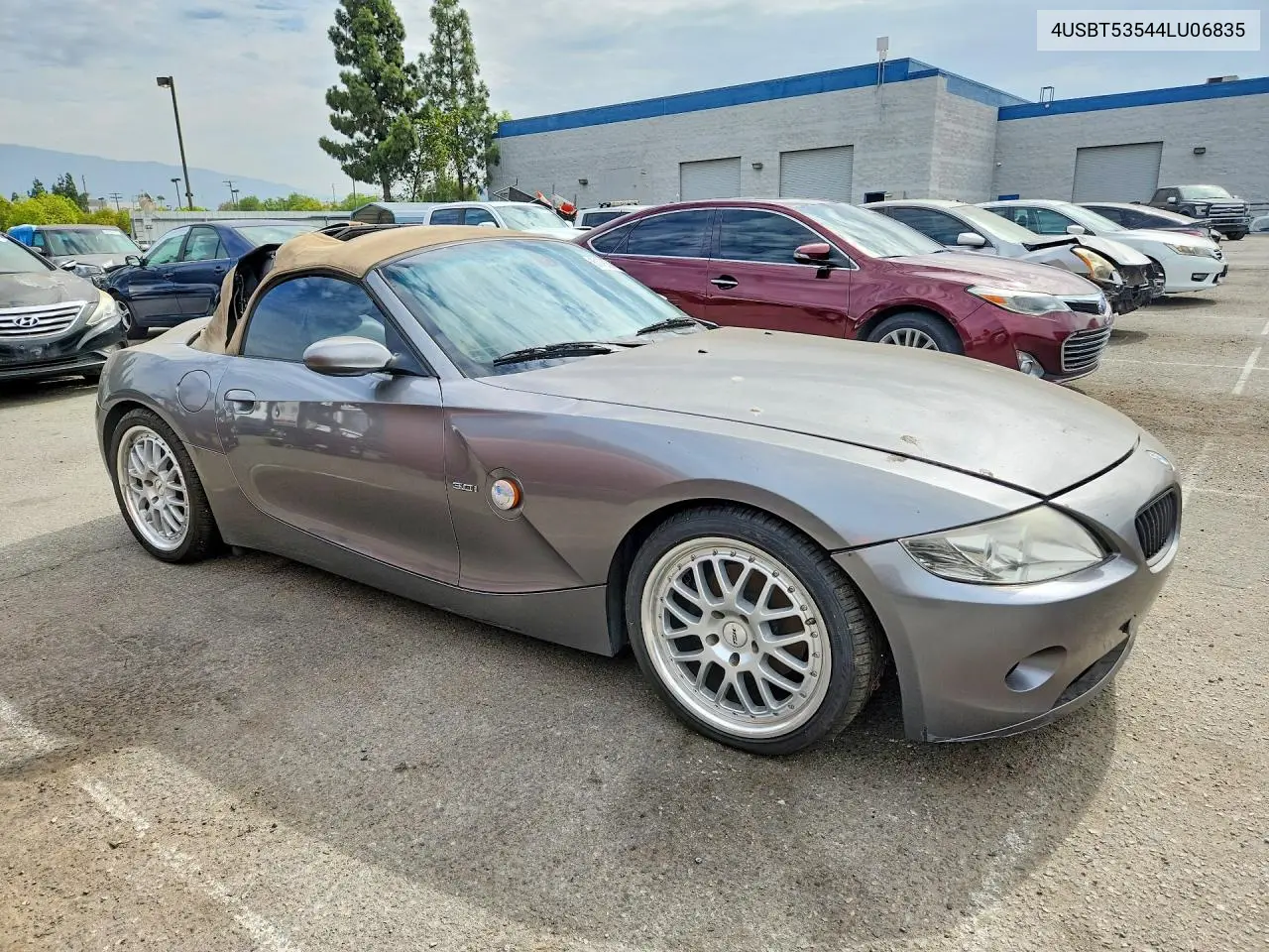 2004 BMW Z4 VIN: 4USBT53544LU06835 Lot: 61782906