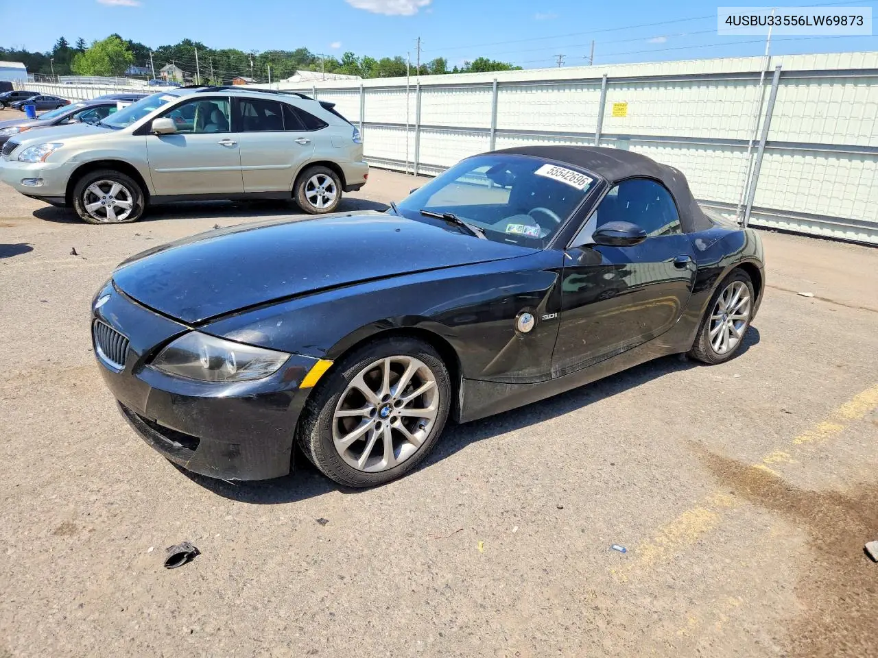 2006 BMW Z4 3.0 VIN: 4USBU33556LW69873 Lot: 55542696
