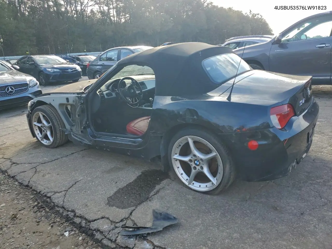 2006 BMW Z4 3.0Si VIN: 4USBU53576LW91823 Lot: 55749856
