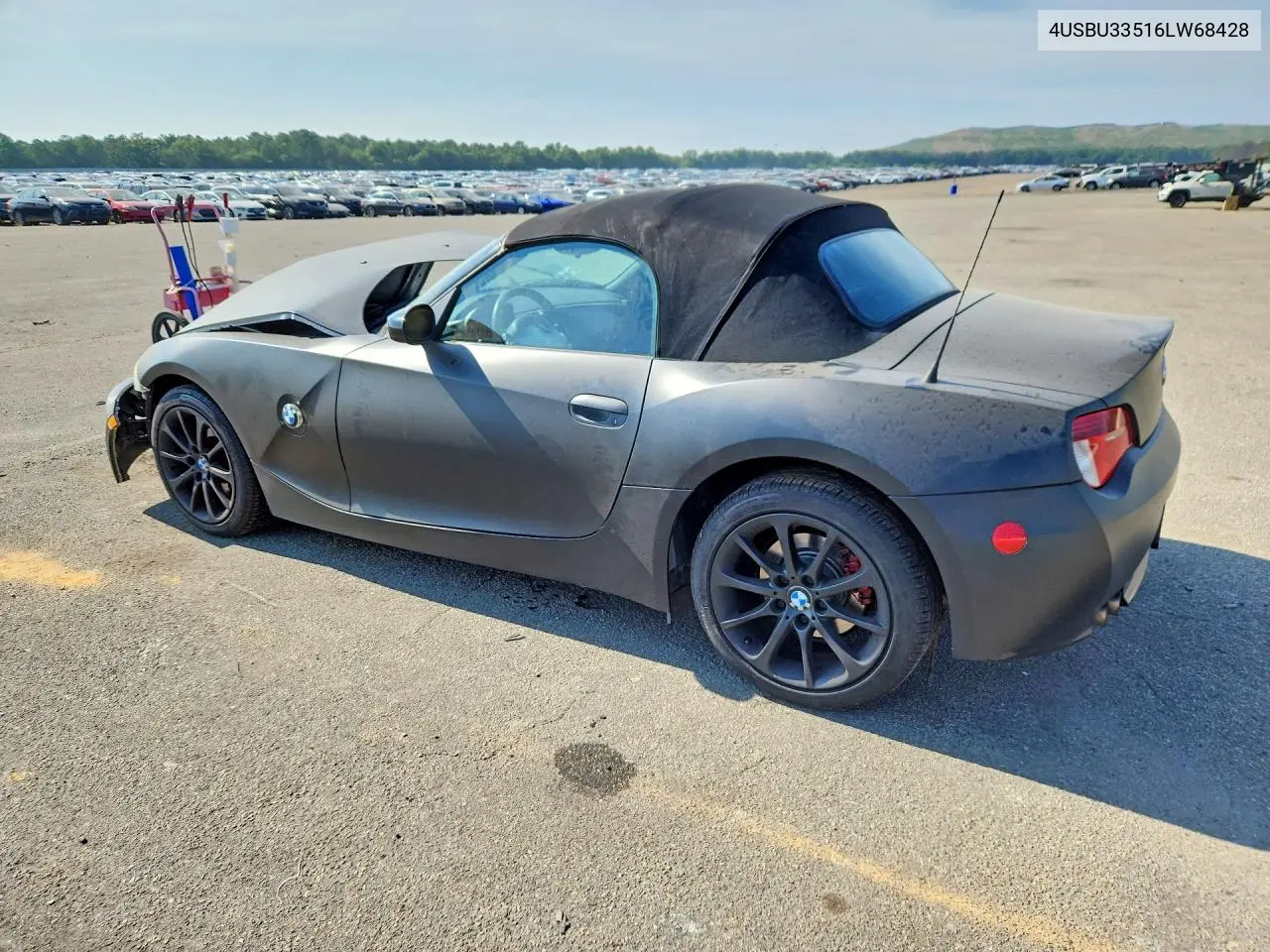 2006 BMW Z4 3.0 VIN: 4USBU33516LW68428 Lot: 61374146