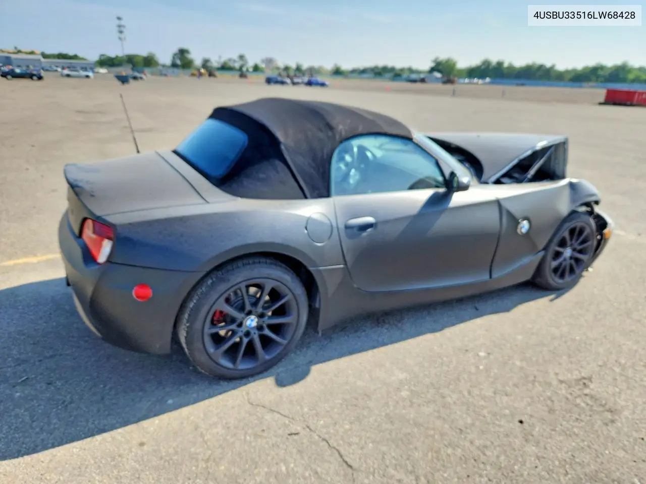 2006 BMW Z4 3.0 VIN: 4USBU33516LW68428 Lot: 61374146