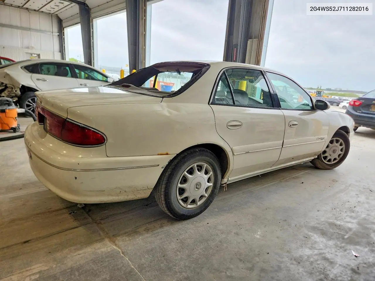 2001 Buick Century Custom VIN: 2G4WS52J711282016 Lot: 54893006