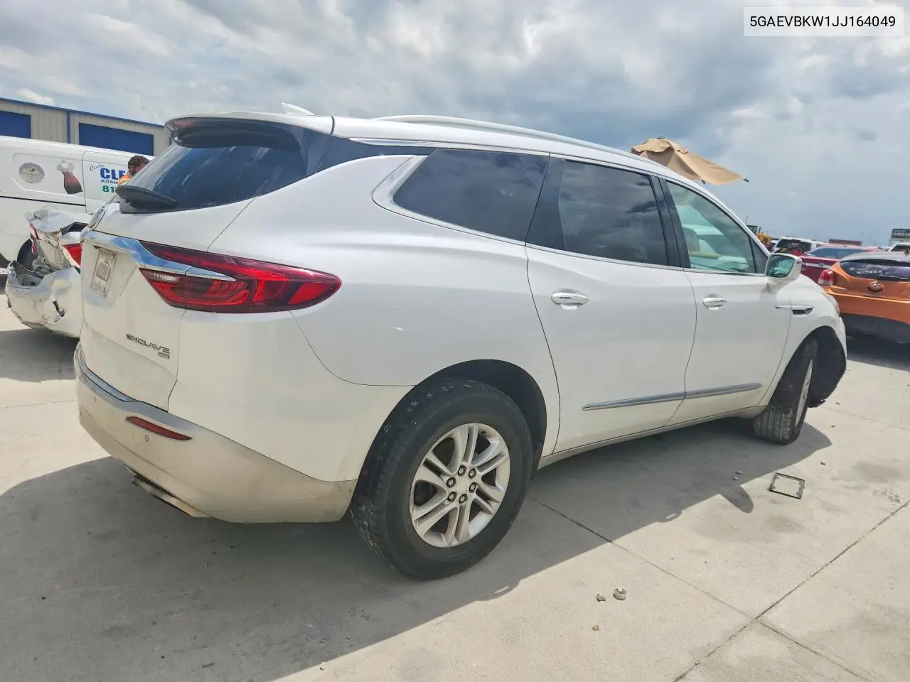 2018 Buick Enclave Premium VIN: 5GAEVBKW1JJ164049 Lot: 55946936
