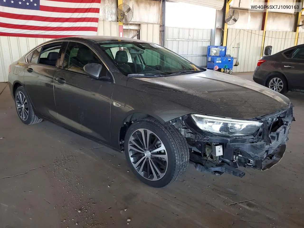 2018 Buick Regal Essence VIN: W04GP6SX7J1090163 Lot: 58083056