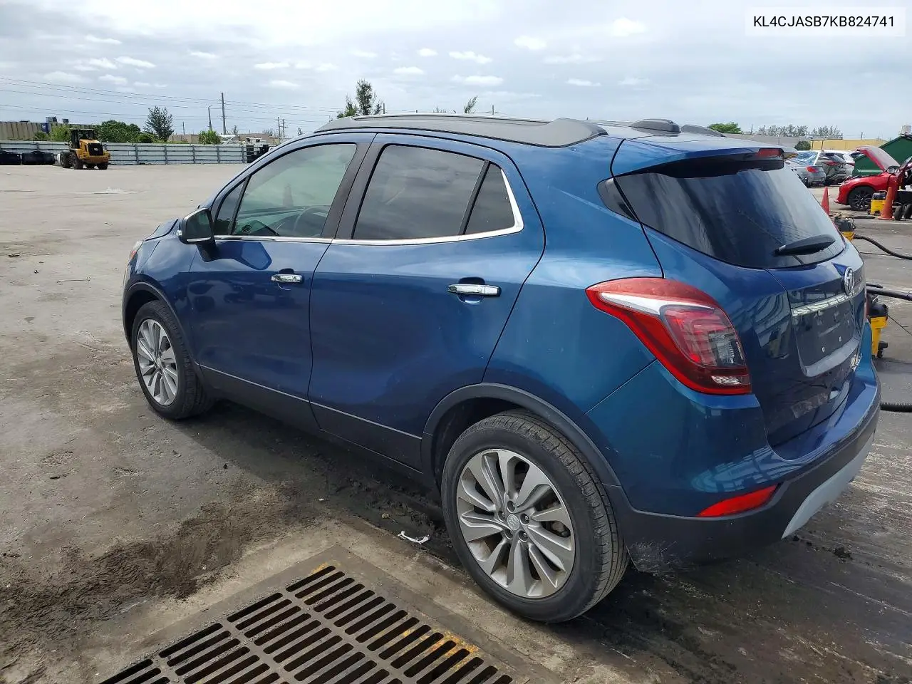 2019 Buick Encore Preferred VIN: KL4CJASB7KB824741 Lot: 56292876