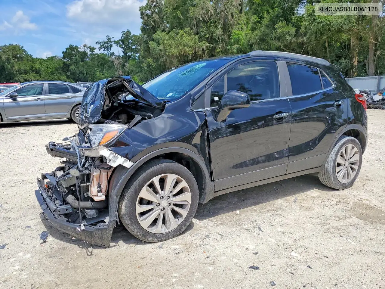 2020 Buick Encore Preferred VIN: KL4CJASB8LB061128 Lot: 57266436