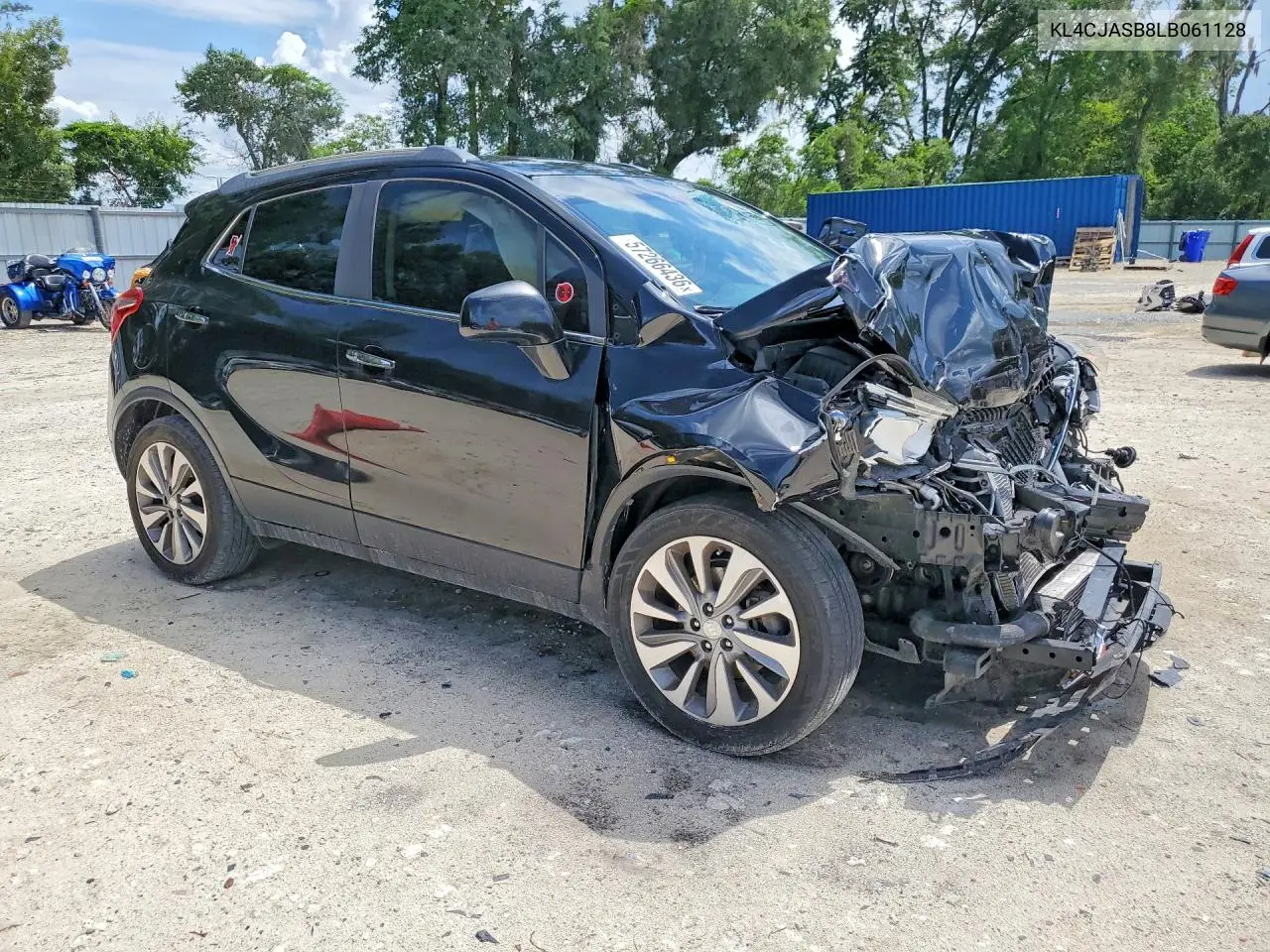 2020 Buick Encore Preferred VIN: KL4CJASB8LB061128 Lot: 57266436