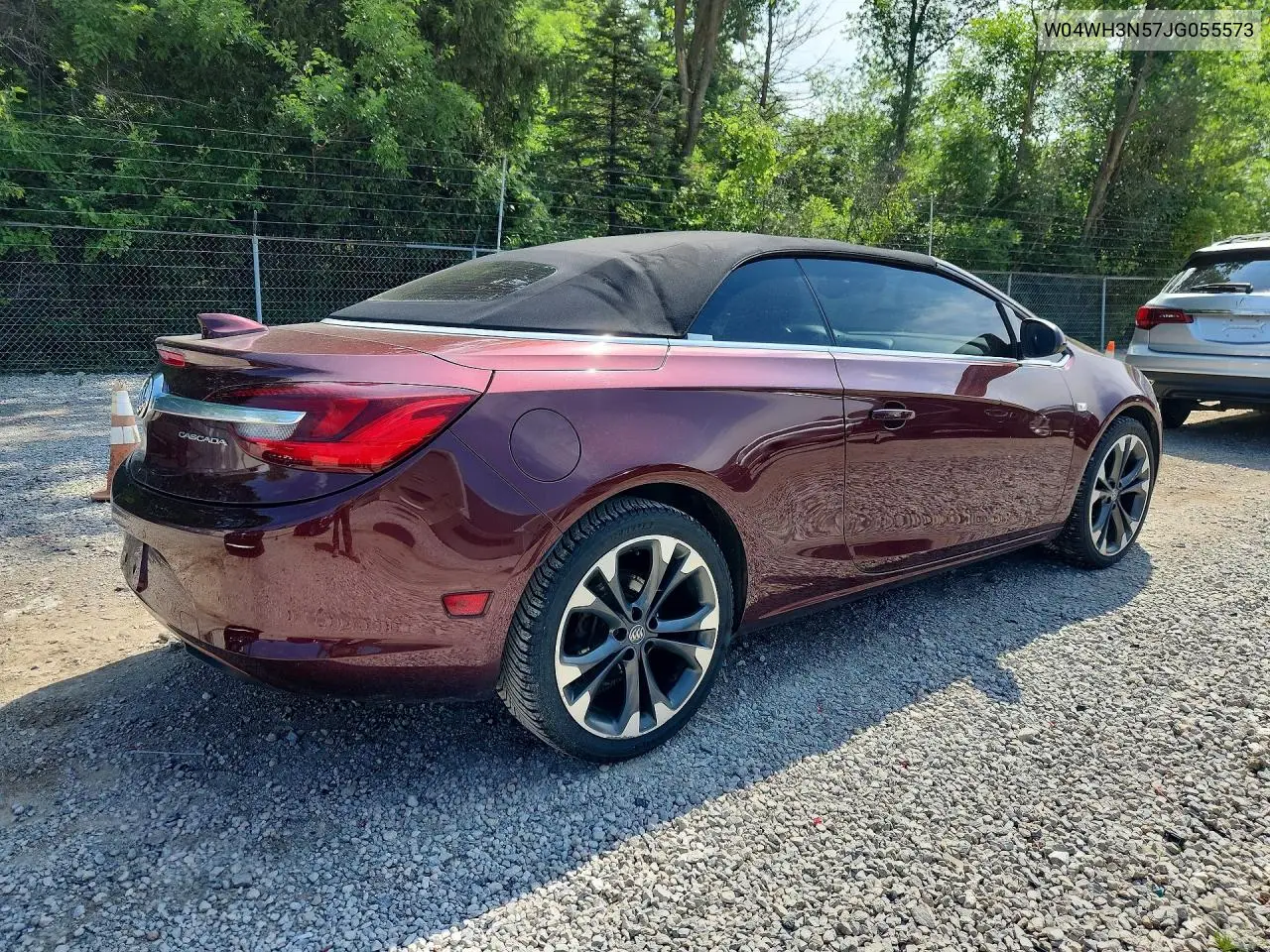 2018 Buick Cascada Premium VIN: W04WH3N57JG055573 Lot: 60459506