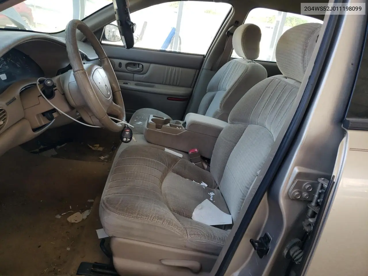 2001 Buick Century Custom VIN: 2G4WS52J011198099 Lot: 79904725
