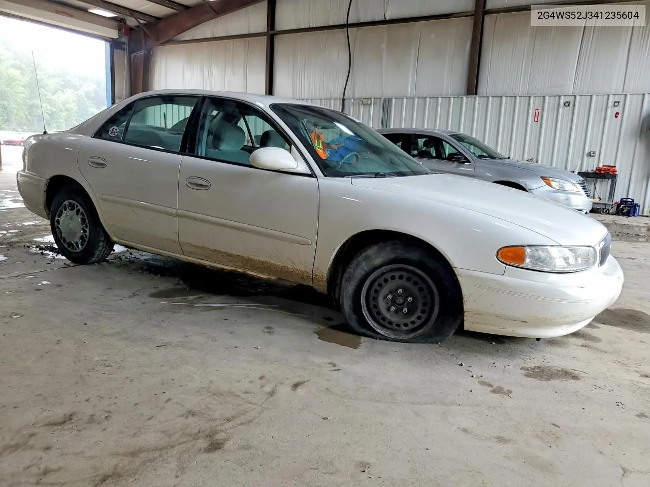 2004 Buick Century Custom VIN: 2G4WS52J341235604 Lot: 59617216