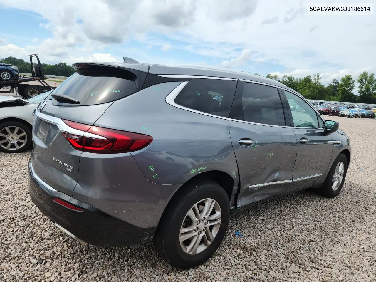 2018 Buick Enclave Essence VIN: 5GAEVAKW3JJ186614 Lot: 58062306