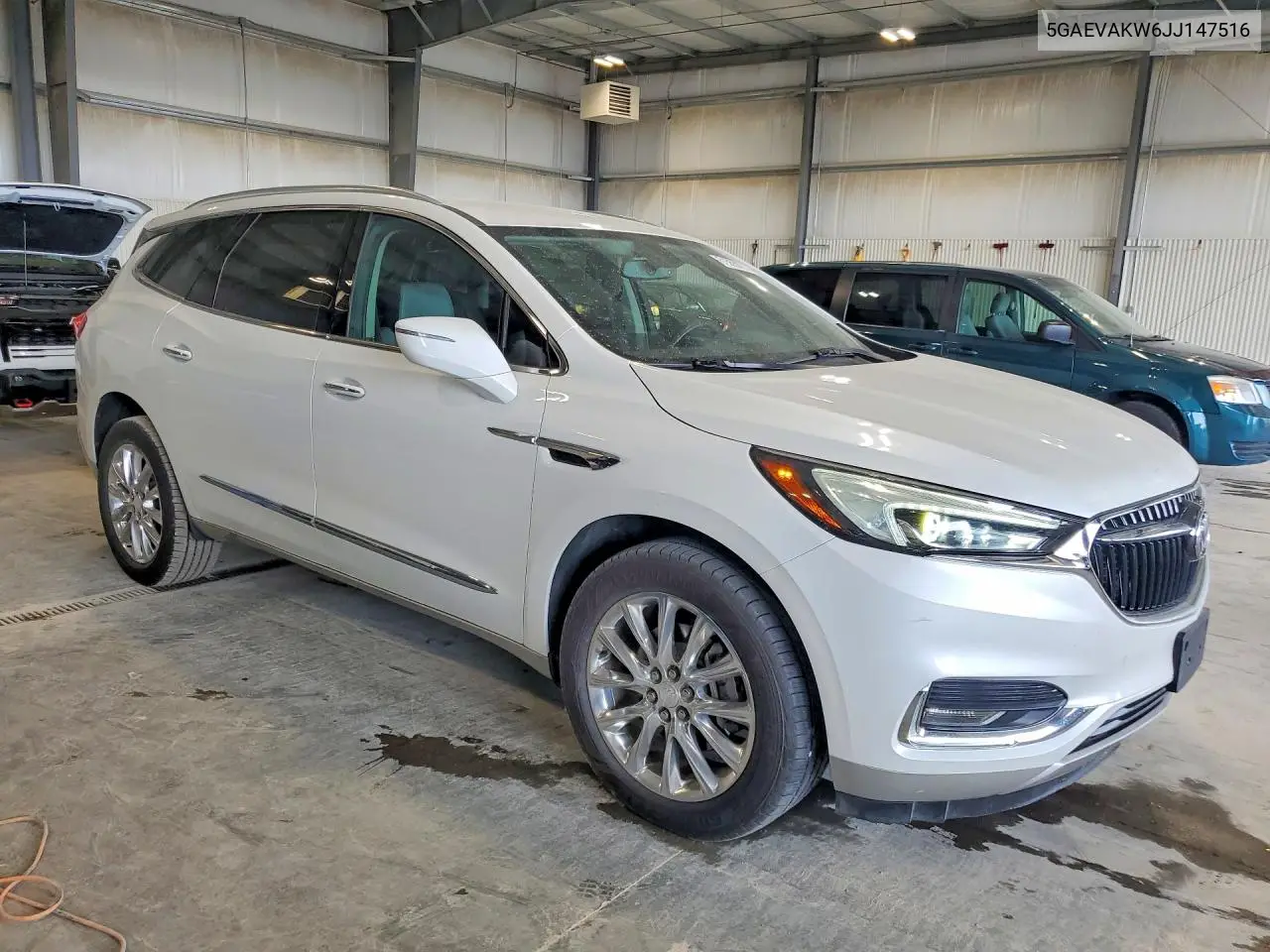 5GAEVAKW6JJ147516 2018 Buick Enclave Essence