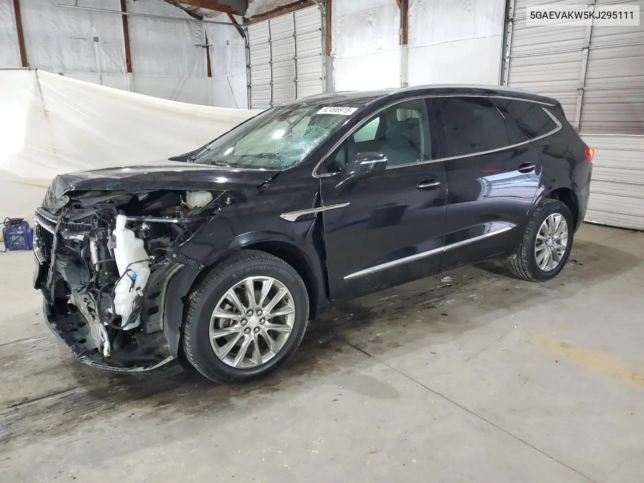 5GAEVAKW5KJ295111 2019 Buick Enclave Essence